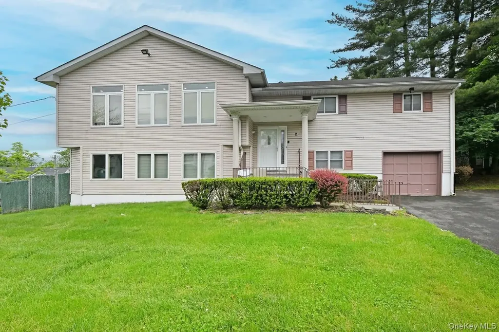 2 Elener Lane Spring Valley NY 10977