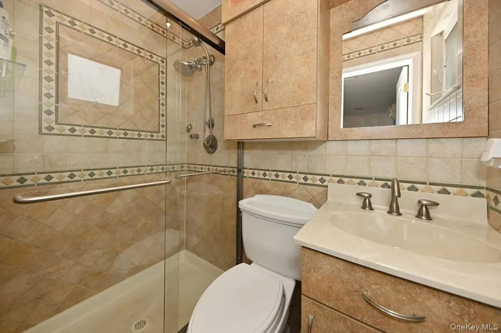 2 Elener Lane Spring Valley NY 10977