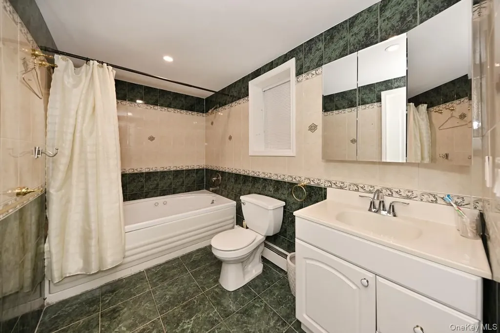 2 Elener Lane Spring Valley NY 10977