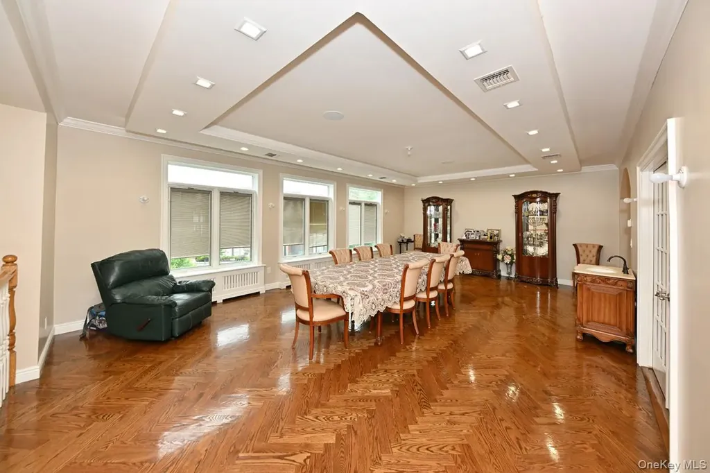 2 Elener Lane Spring Valley NY 10977