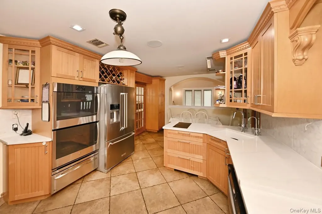 2 Elener Lane Spring Valley NY 10977