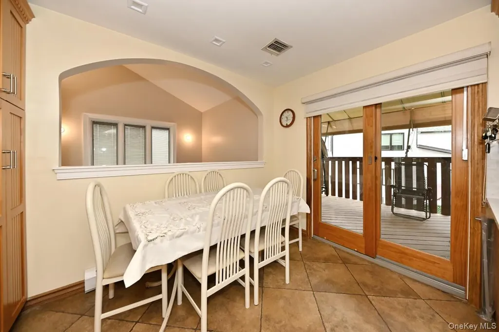 2 Elener Lane Spring Valley NY 10977