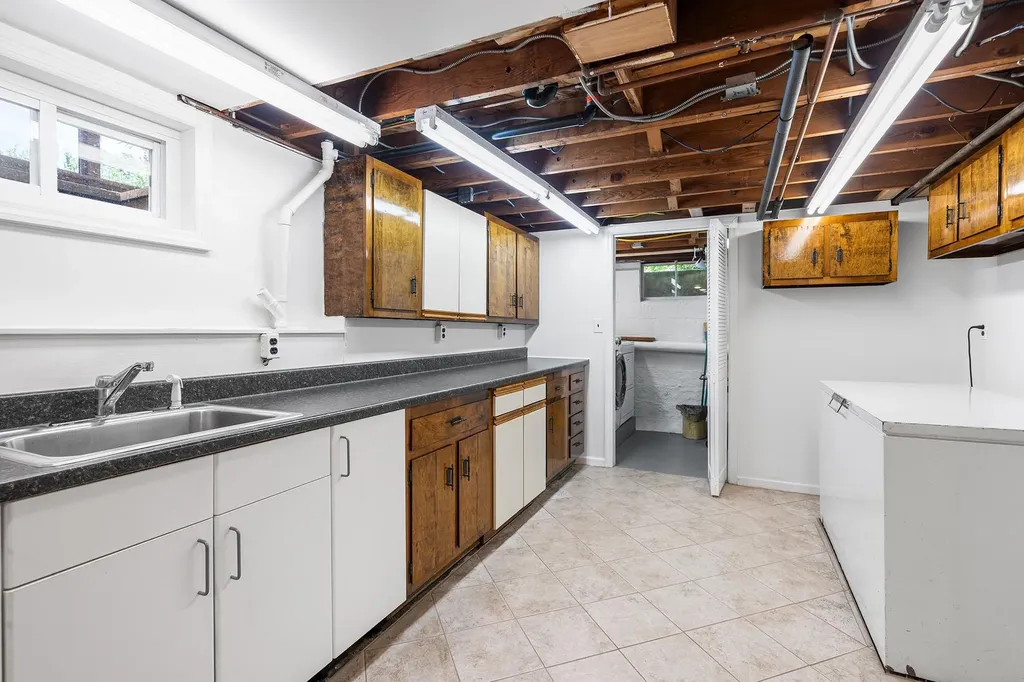 34 E George Avenue Pearl River NY 10965