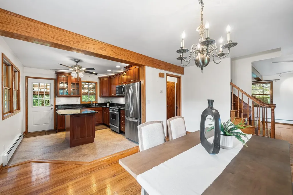 34 E George Avenue Pearl River NY 10965