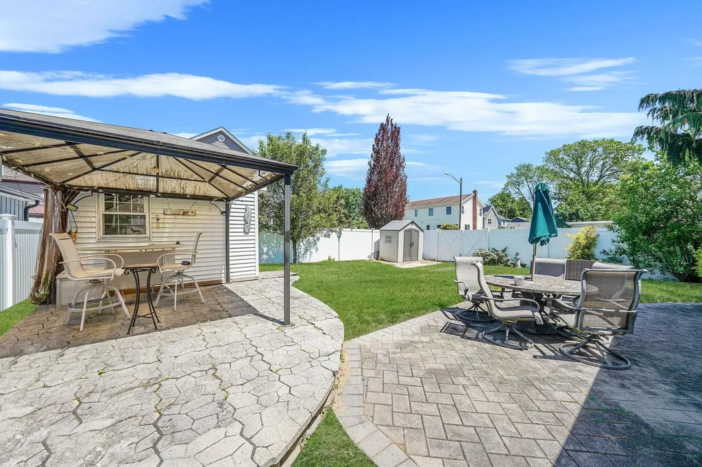 44 Willis Avenue Merrick NY 11566