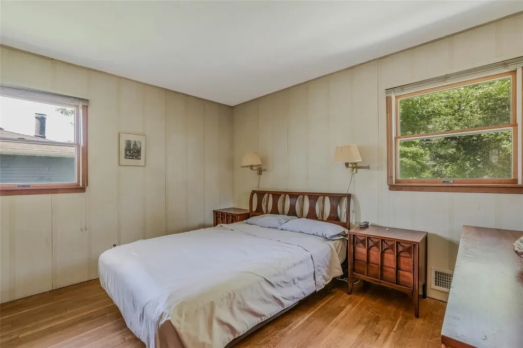 39 Seneca Drive Commack NY 11725