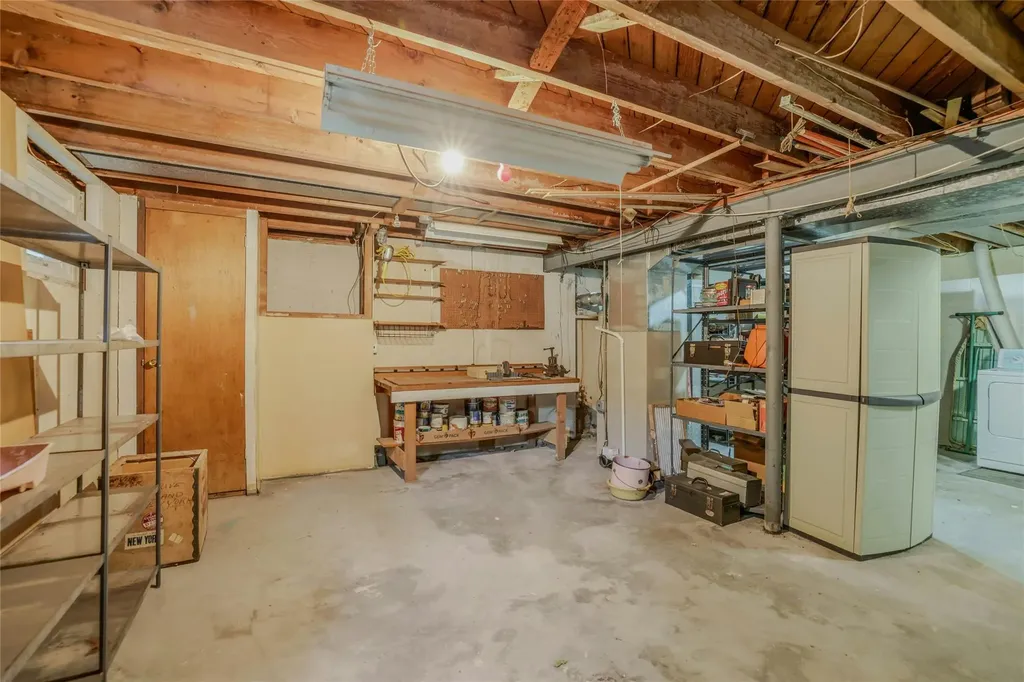 39 Seneca Drive Commack NY 11725