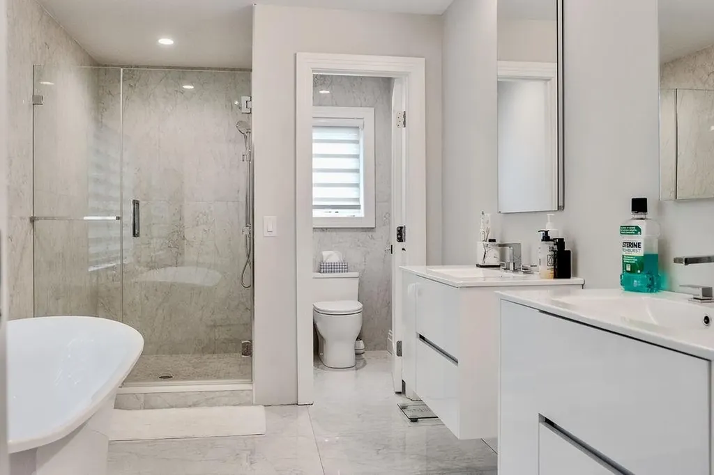 8 Stuyvesant Place Lawrence NY 11559