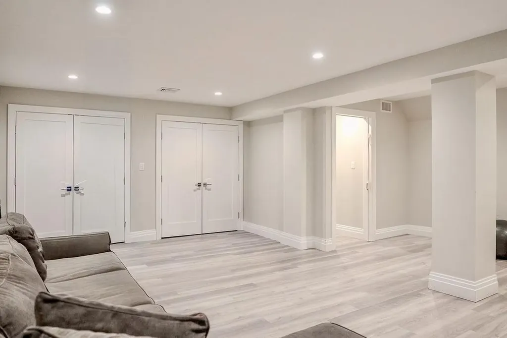 8 Stuyvesant Place Lawrence NY 11559