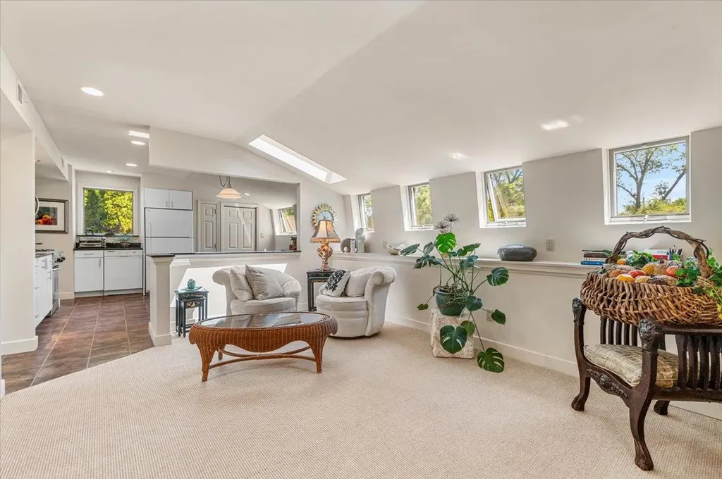 23 Forest Road Kings Park NY 11754