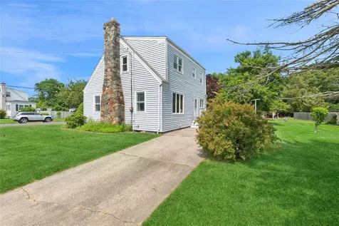 1295 Washington Avenue Greenport NY 11944