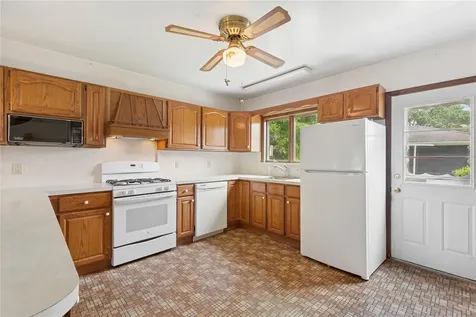 1295 Washington Avenue Greenport NY 11944