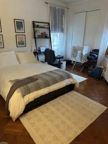 4229 Newtown Road Astoria NY 11103