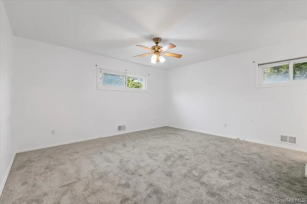 4 Marshmallow Drive Commack NY 11725