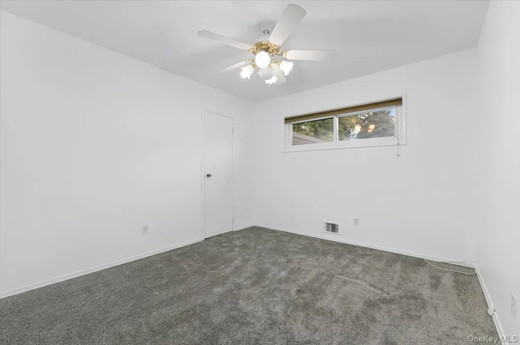 4 Marshmallow Drive Commack NY 11725