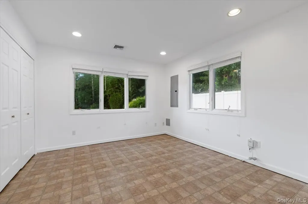 4 Marshmallow Drive Commack NY 11725