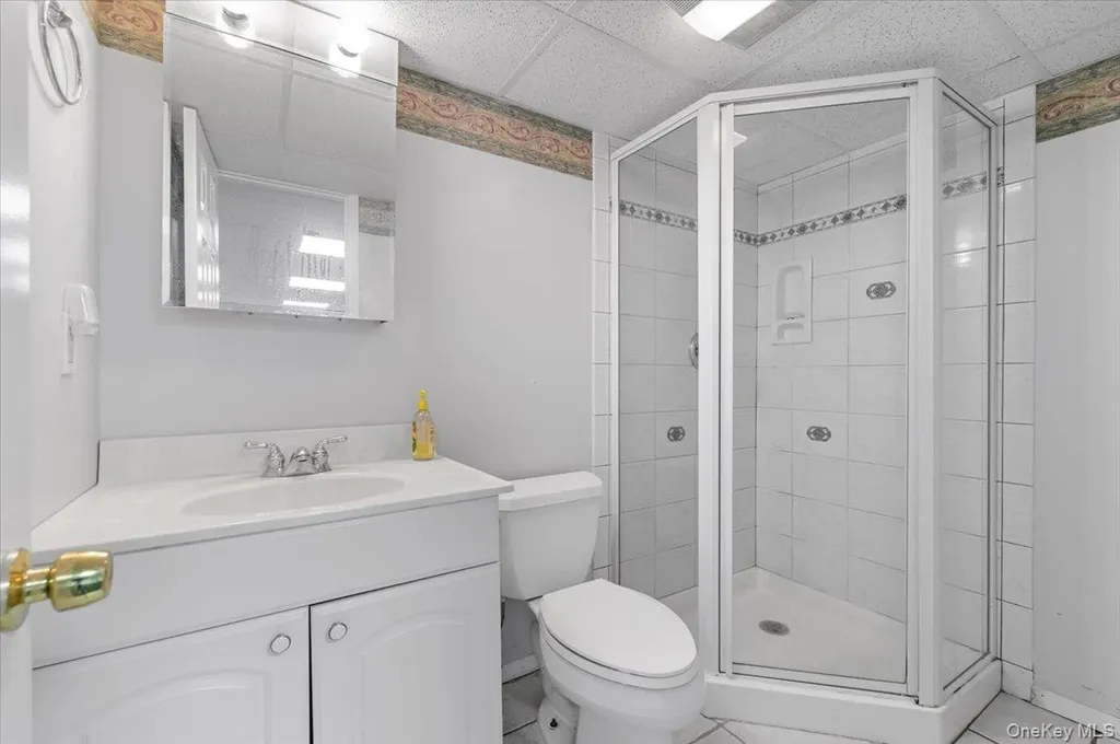 4 Marshmallow Drive Commack NY 11725