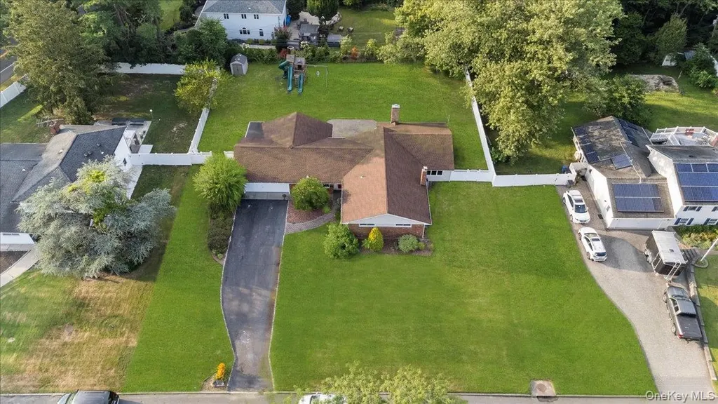 4 Marshmallow Drive Commack NY 11725