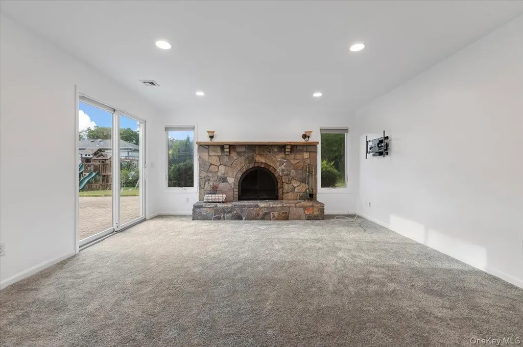 4 Marshmallow Drive Commack NY 11725