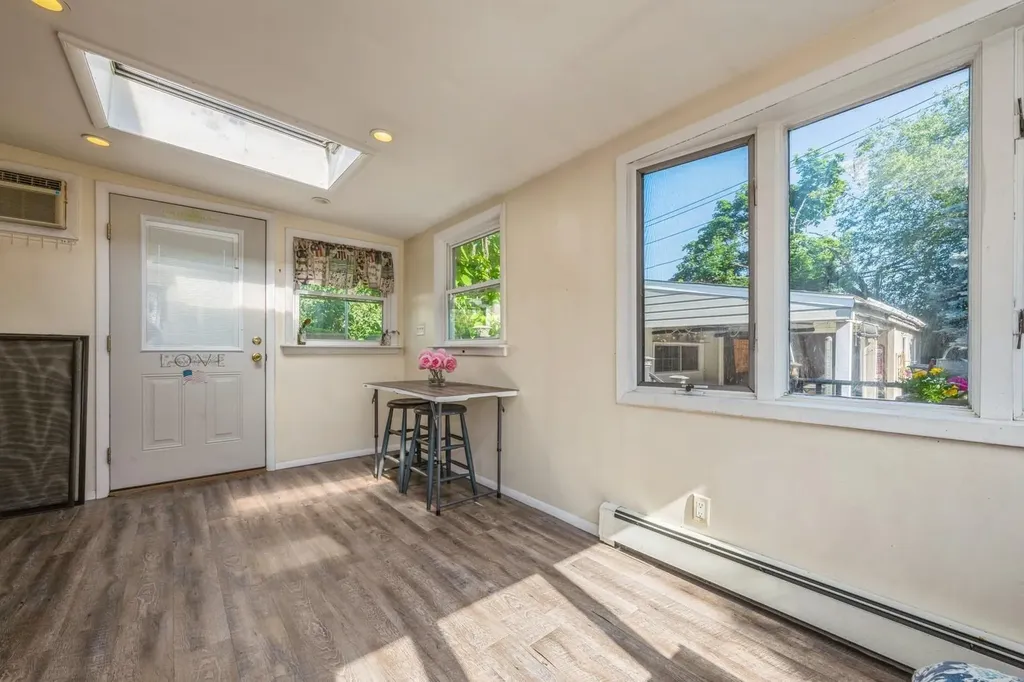 8 Sherman Place Bethpage NY 11714