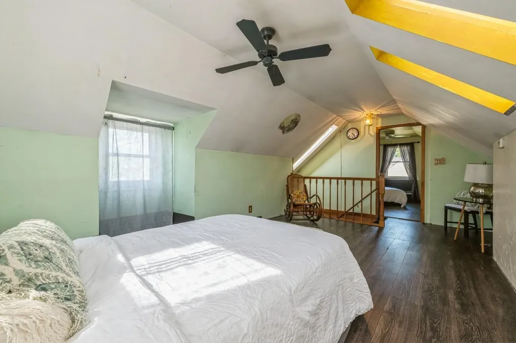 8 Sherman Place Bethpage NY 11714