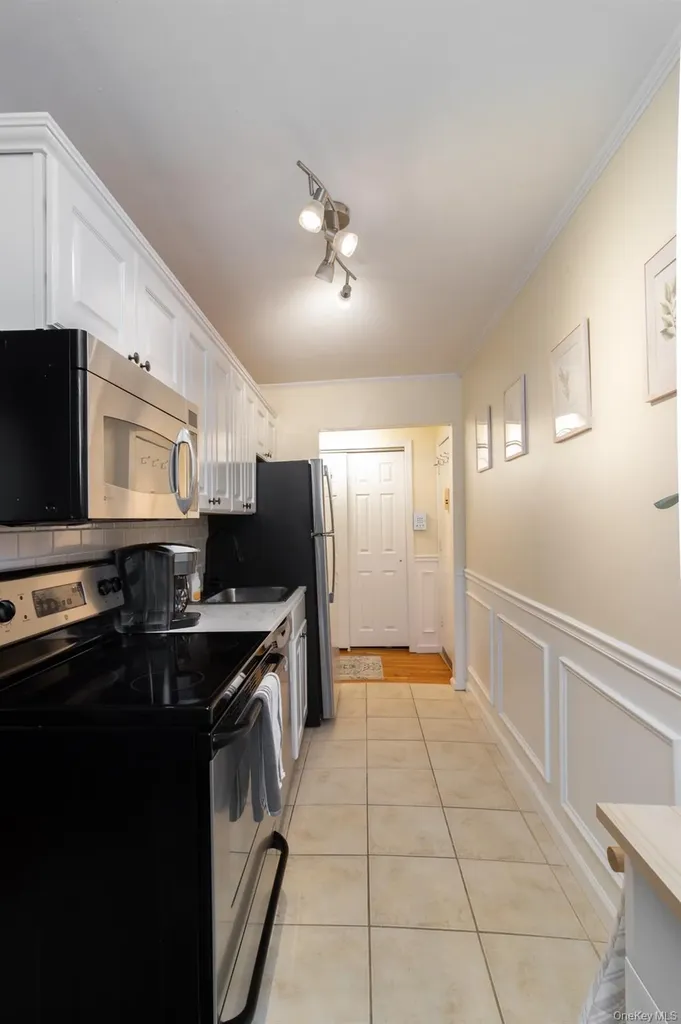 2449 Union Boulevard Islip NY 11751