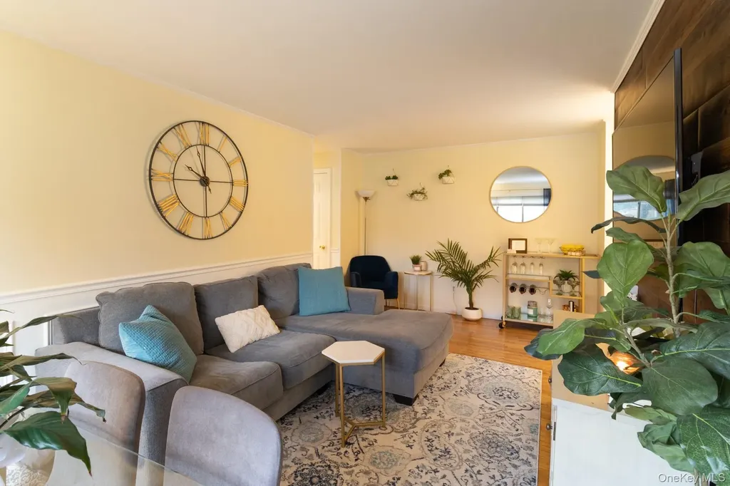 2449 Union Boulevard Islip NY 11751