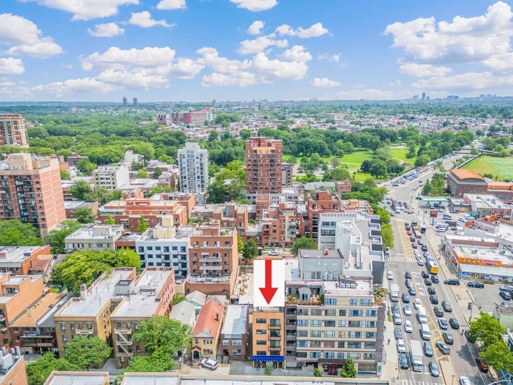 132-16 Maple Avenue Flushing NY 11355