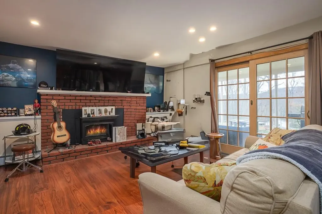 18 Woodrum Drive Stony Point NY 10980