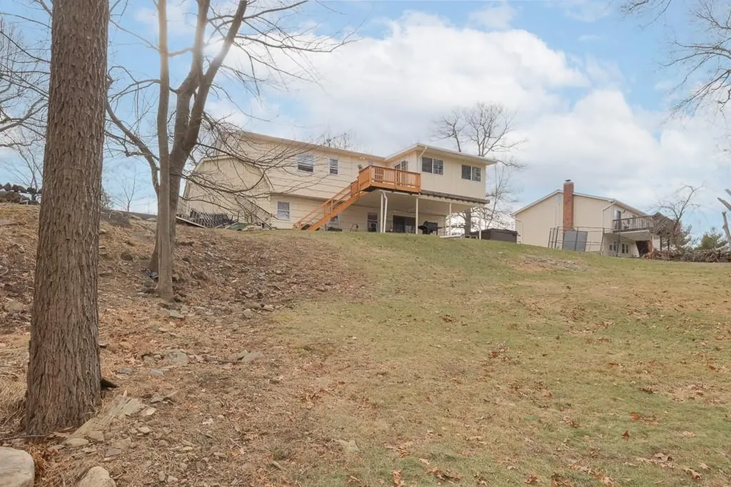 18 Woodrum Drive Stony Point NY 10980