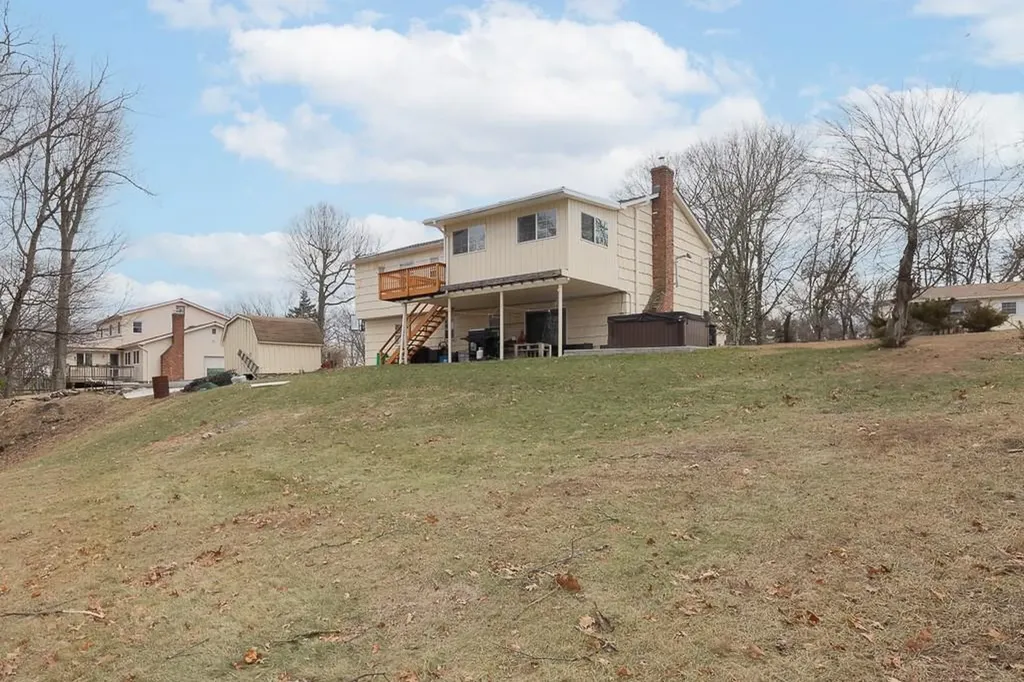18 Woodrum Drive Stony Point NY 10980