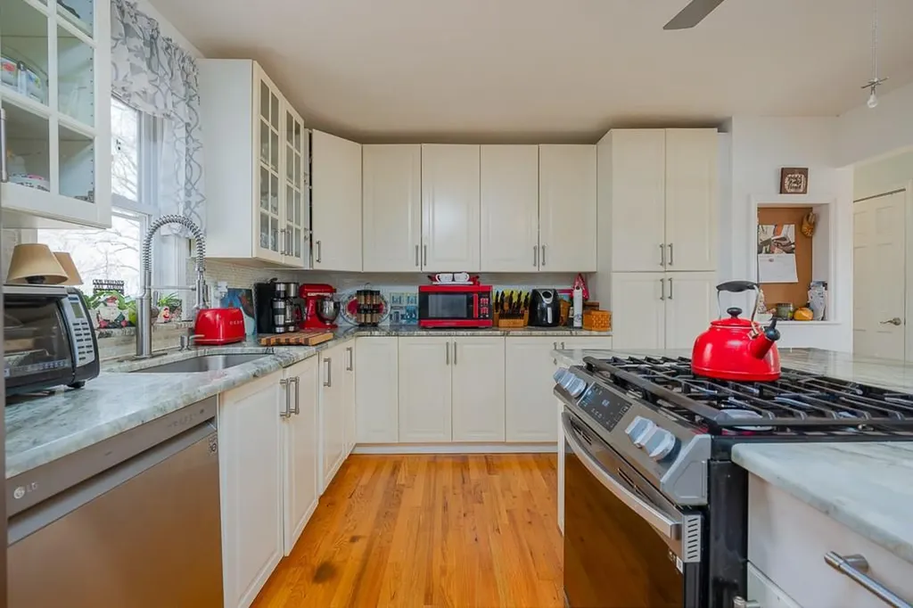 18 Woodrum Drive Stony Point NY 10980
