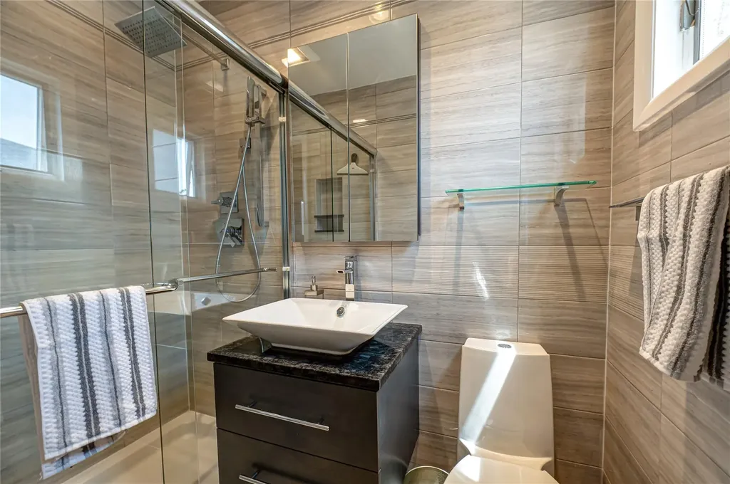 2529 Kerry Lane Bellmore NY 11710