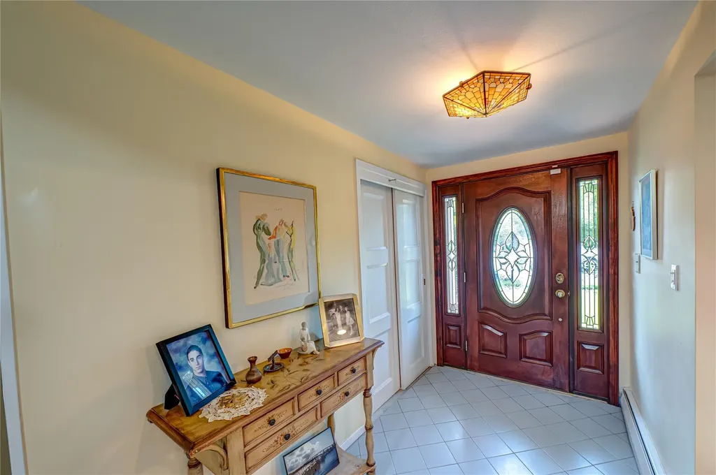 2529 Kerry Lane Bellmore NY 11710
