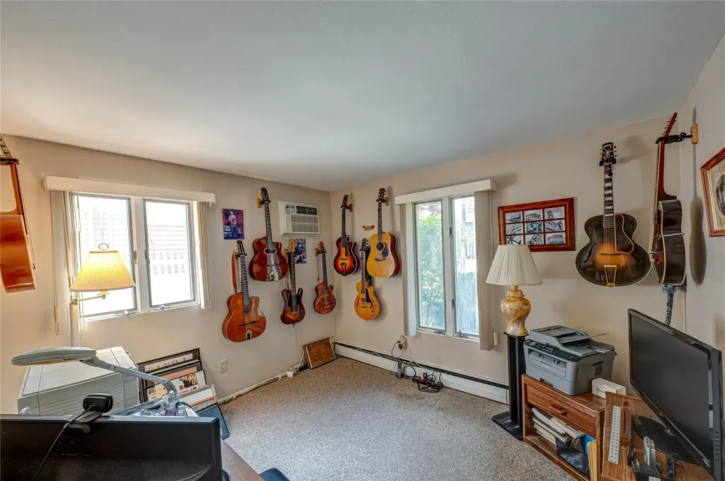 2529 Kerry Lane Bellmore NY 11710