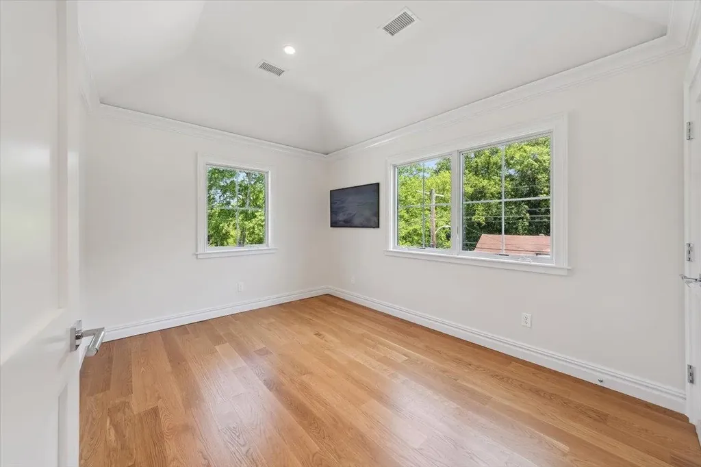 89 Alpine Road Yonkers NY 10710