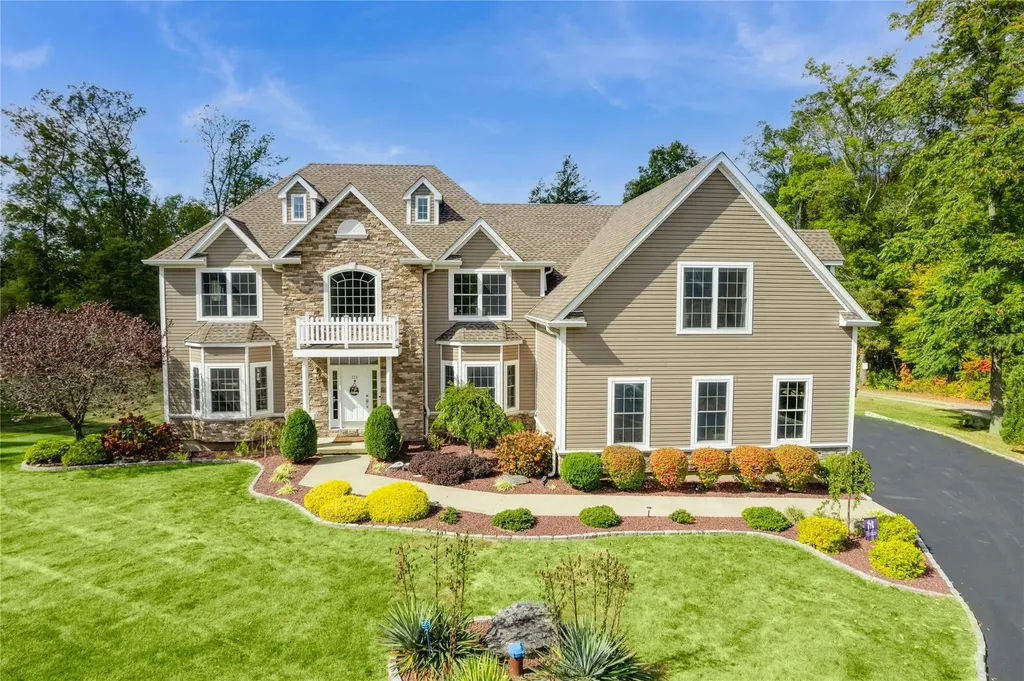 226 Windsor Road Fishkill NY 12524