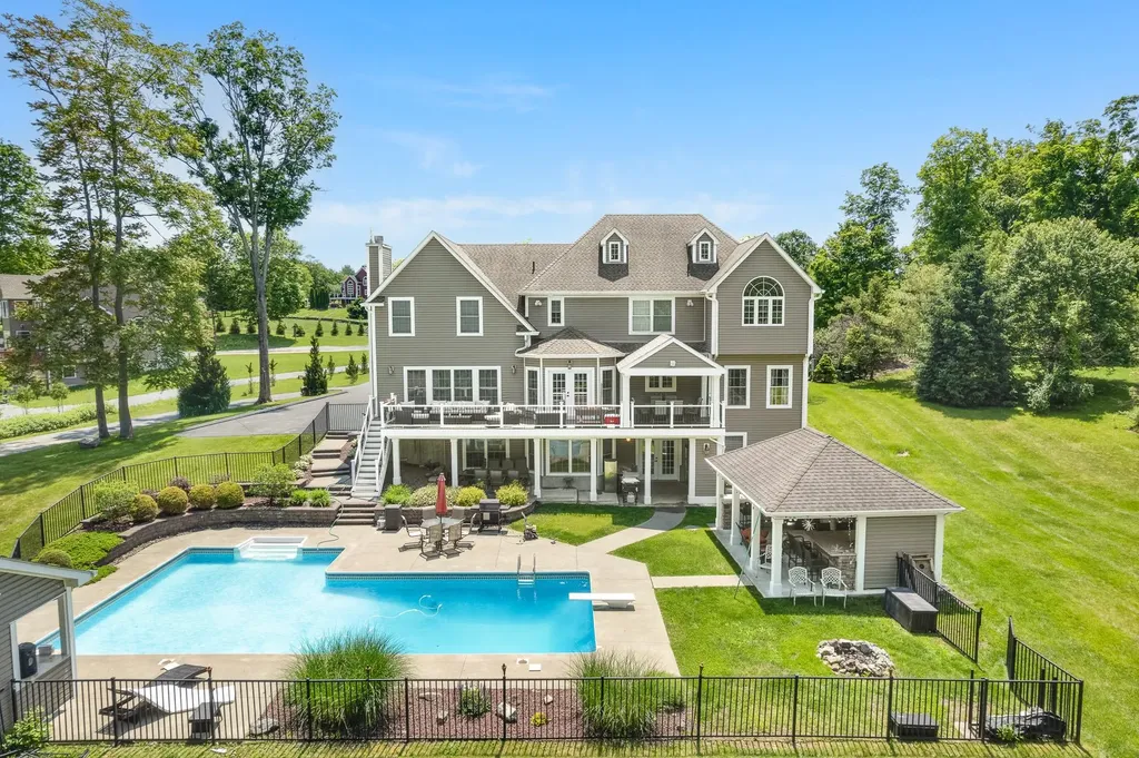 226 Windsor Road Fishkill NY 12524