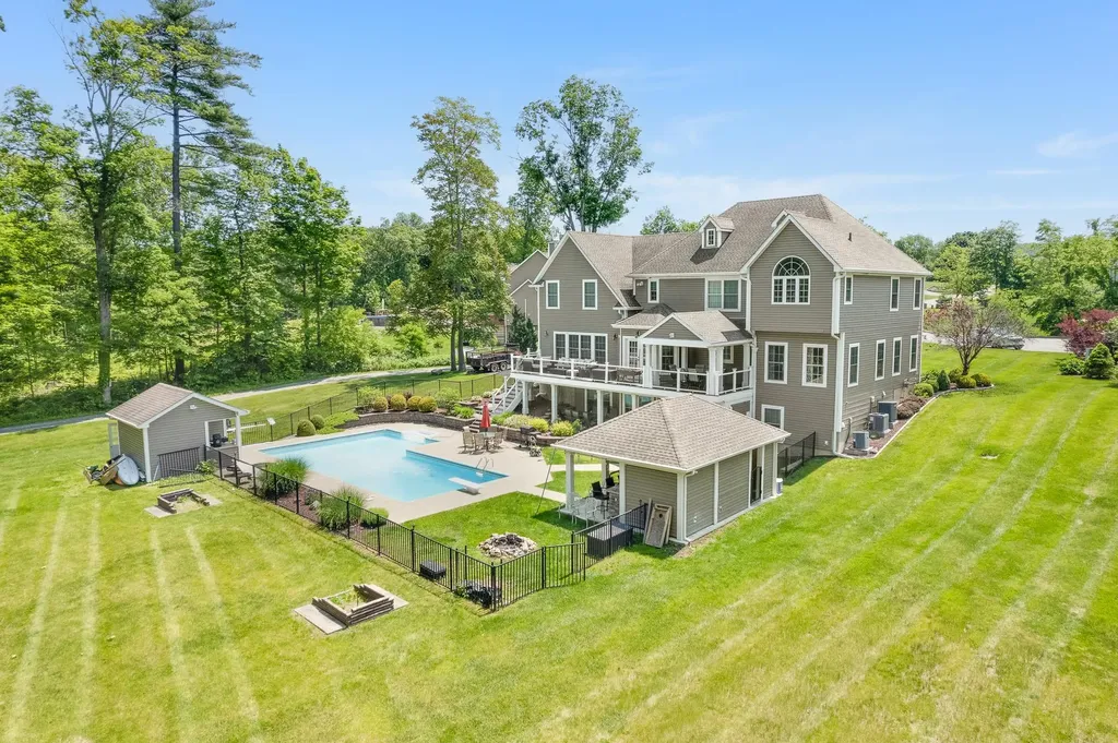226 Windsor Road Fishkill NY 12524
