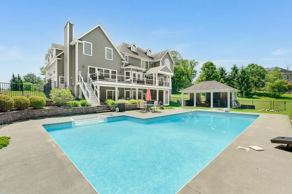 226 Windsor Road Fishkill NY 12524