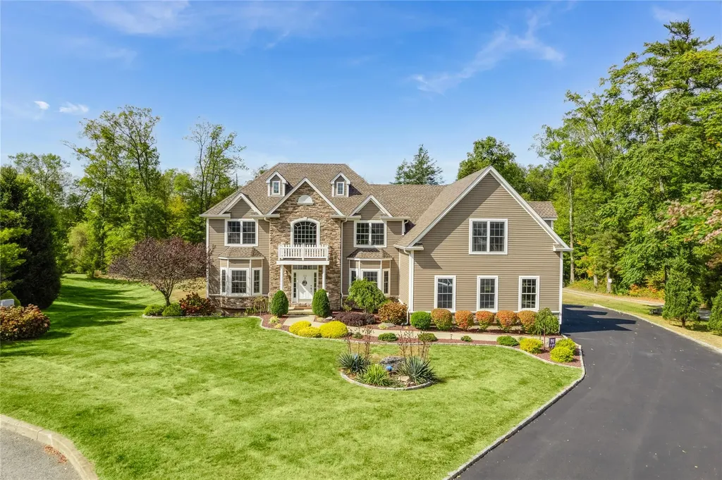 226 Windsor Road Fishkill NY 12524