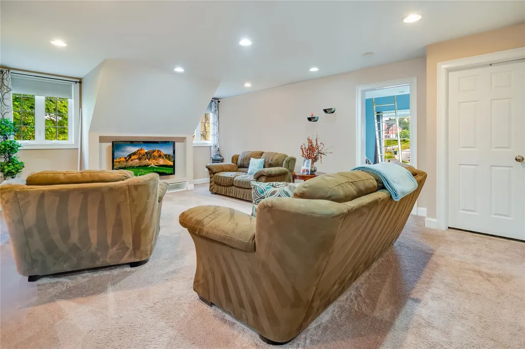 226 Windsor Road Fishkill NY 12524