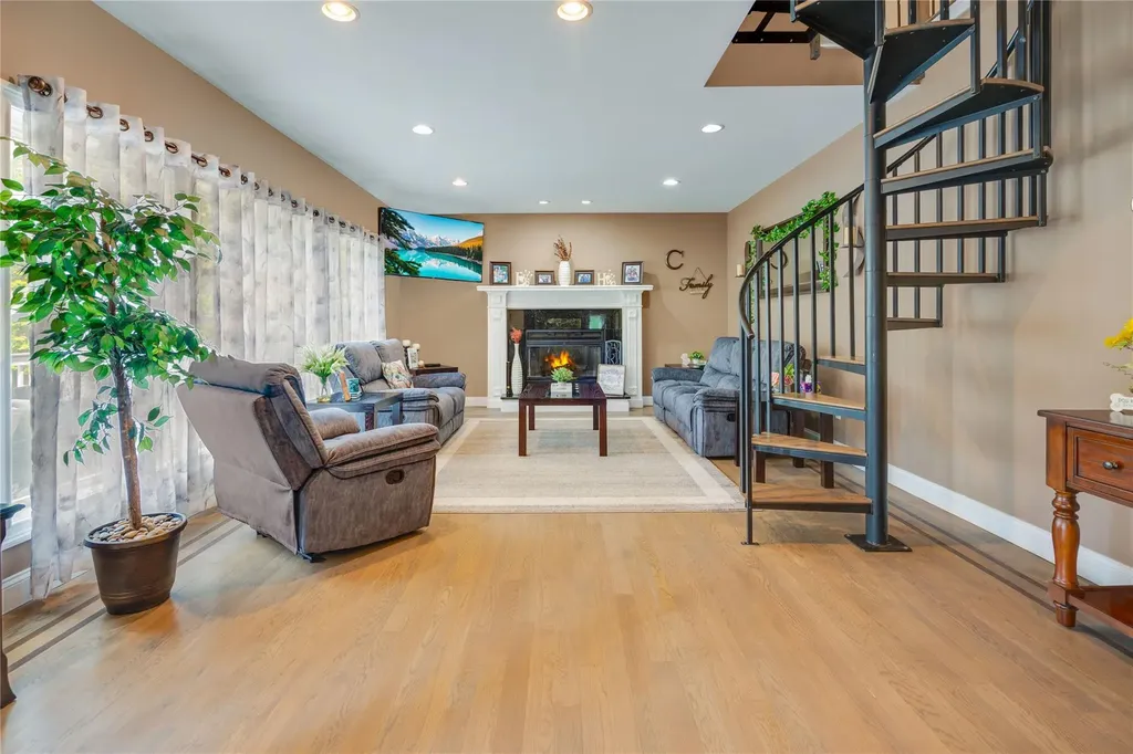 226 Windsor Road Fishkill NY 12524
