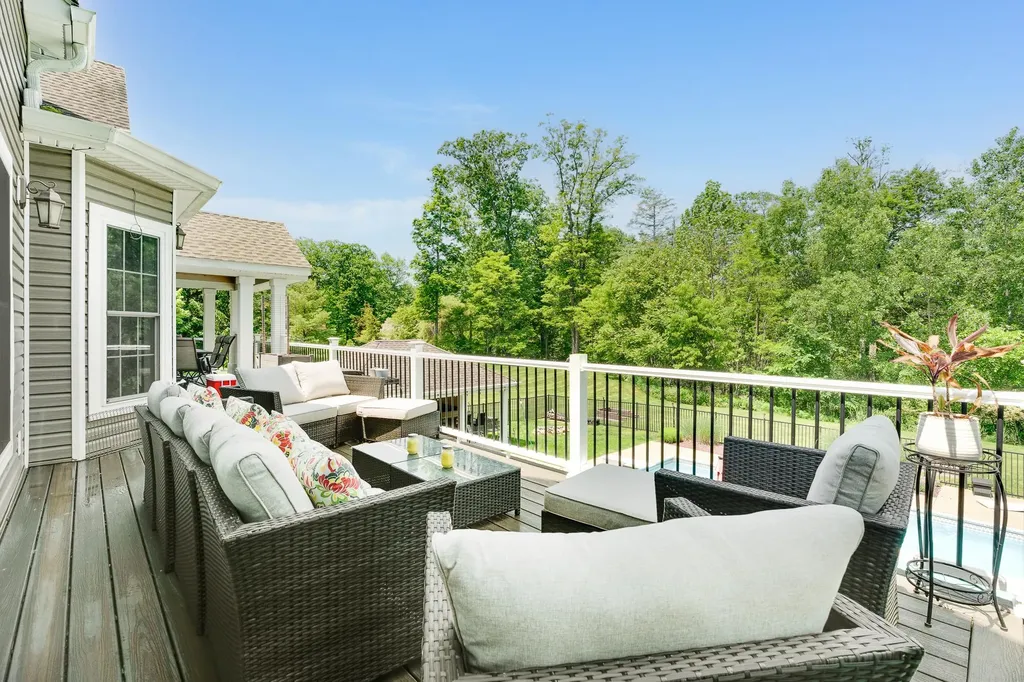 226 Windsor Road Fishkill NY 12524