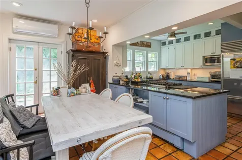 61 Colonial Avenue Dobbs Ferry NY 10522