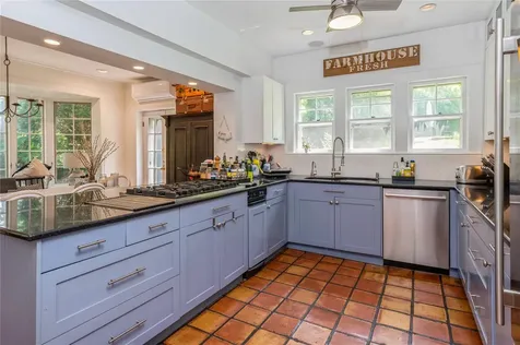 61 Colonial Avenue Dobbs Ferry NY 10522