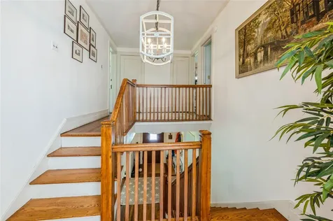 61 Colonial Avenue Dobbs Ferry NY 10522