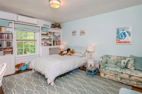 61 Colonial Avenue Dobbs Ferry NY 10522