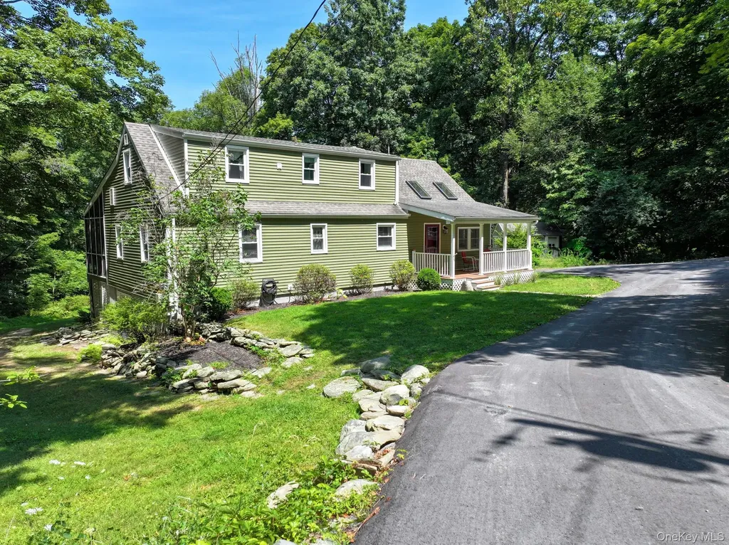 1 Westlin Lane Cornwall NY 12518