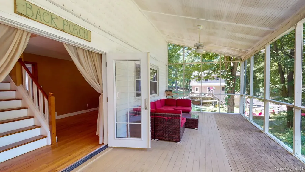 1 Westlin Lane Cornwall NY 12518
